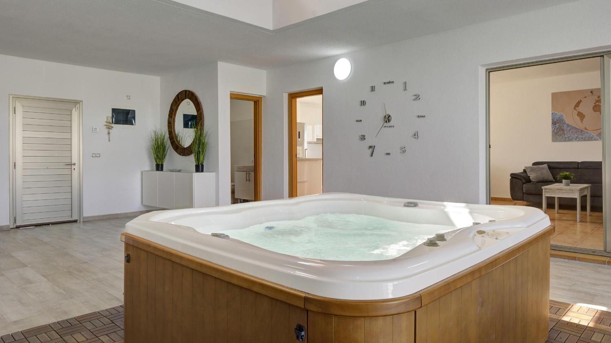 Luxury Villa Cindy Калета де Фусте Екстериор снимка